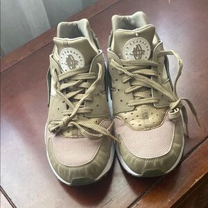 Nike Olive and Tan Athletic Shoes